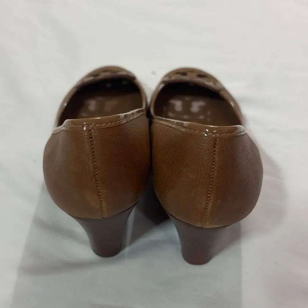 Tory Burch Womens 8.5 Sally Leather Wedge Pumps Designer Formal Logo Office